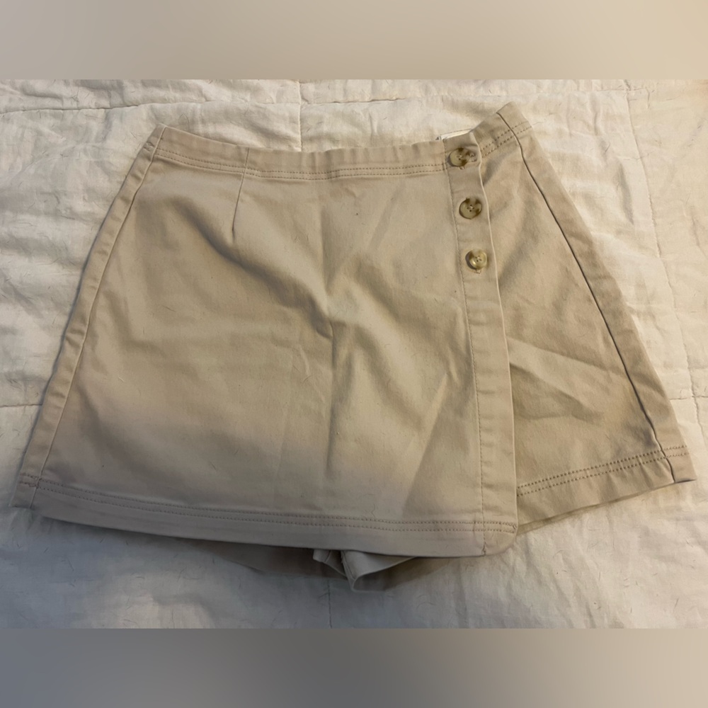 Tan/Cream Skort